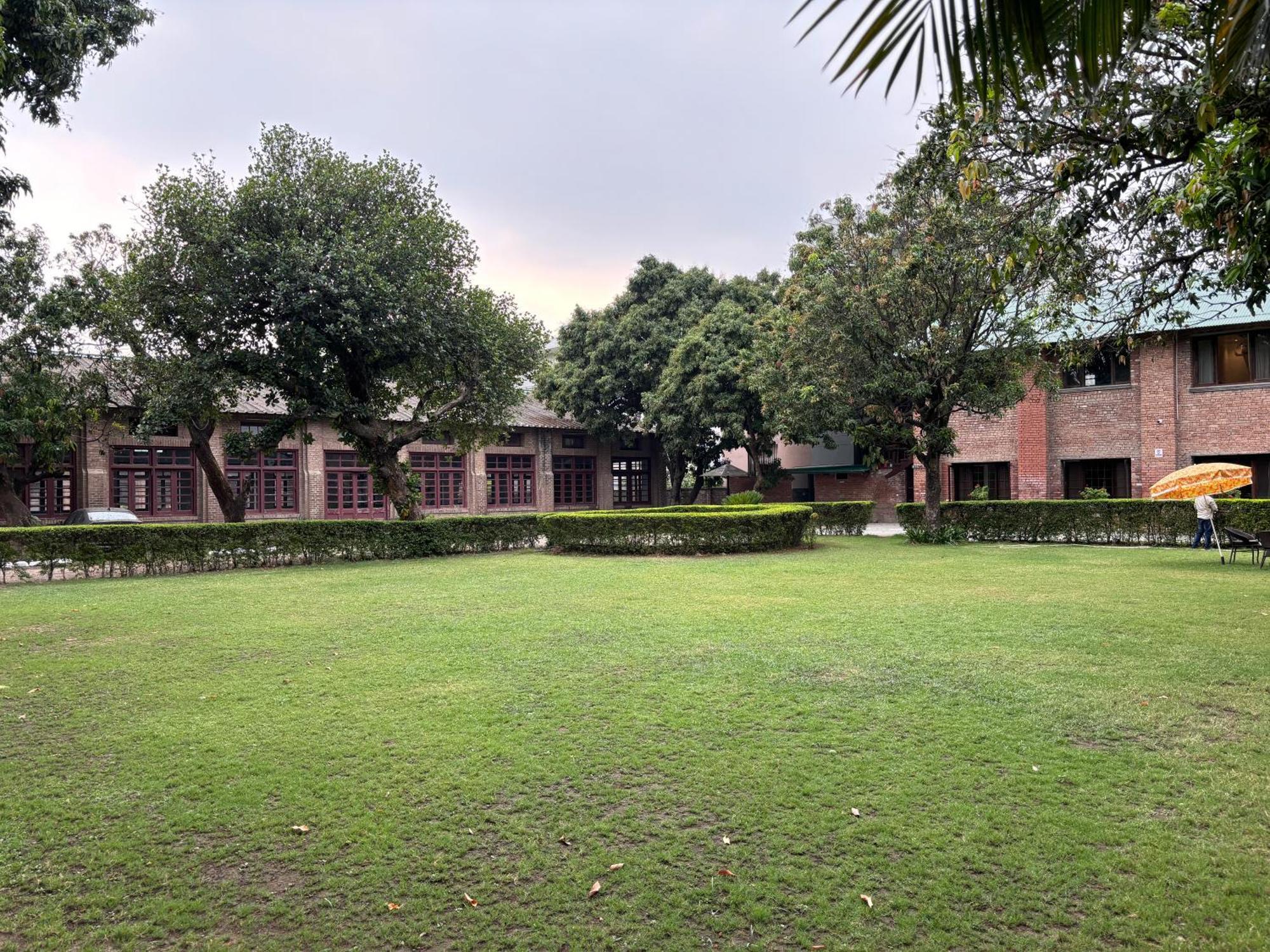 The Cocoon Bed & Breakfast Dehradun Luaran gambar
