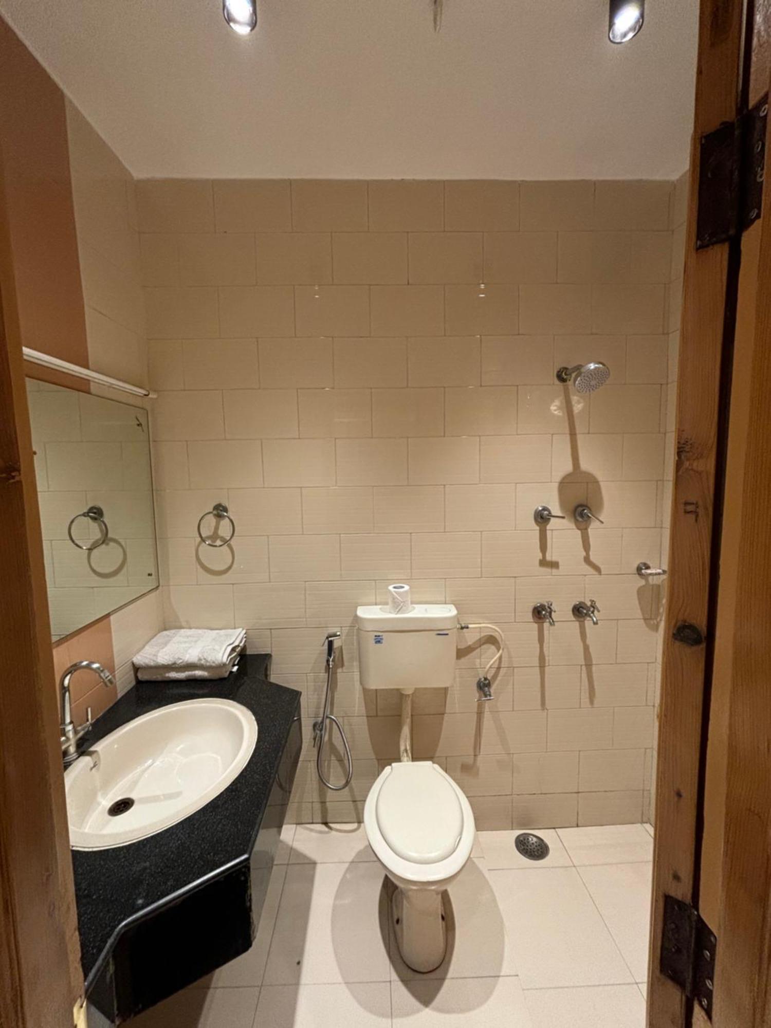 The Cocoon Bed & Breakfast Dehradun Luaran gambar